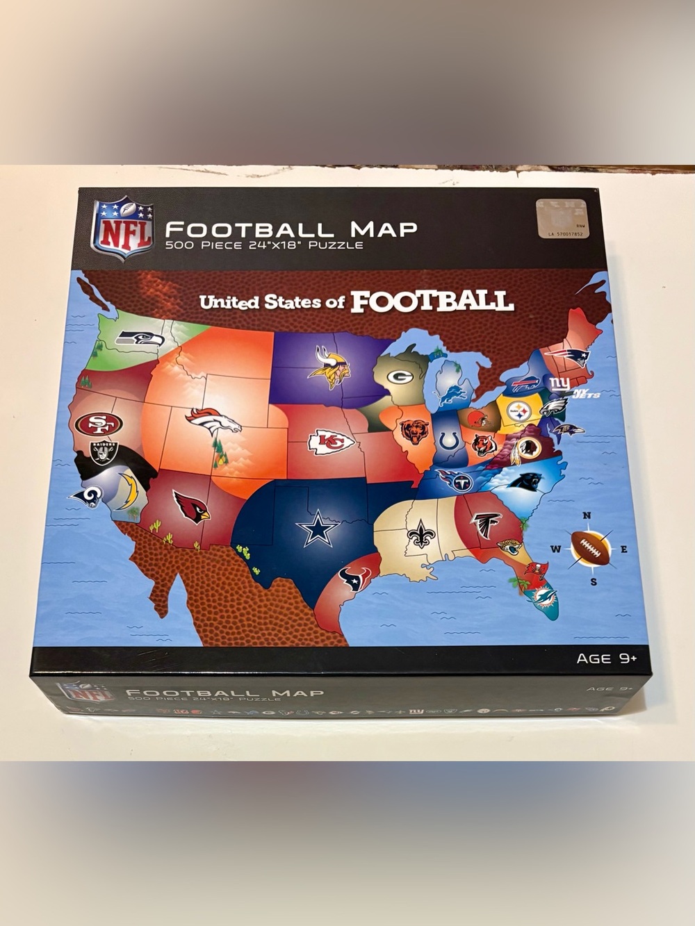NEW Master Pieces NFL United States of Football Map Puzzle Team Logo
500 Pieces